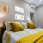 La Casa Di Bianca - Modern Suites Near Plebiscito