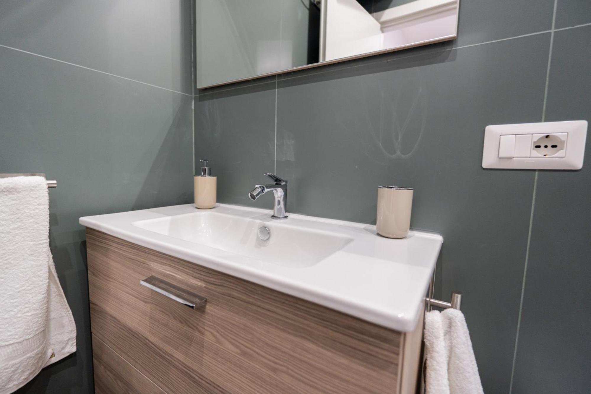 La Casa Di Bianca - Modern Near Plebiscito Guest house Naples